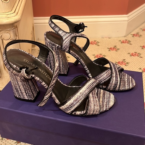 Stuart Weitzman Sunlover Black White Weave Napa Sandal - Picture 3 of 5
